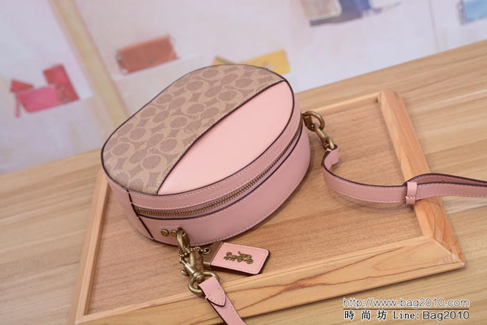 COACH蔻馳 新品發售 c家19年初新款盒子包 化妝包  Chz1607